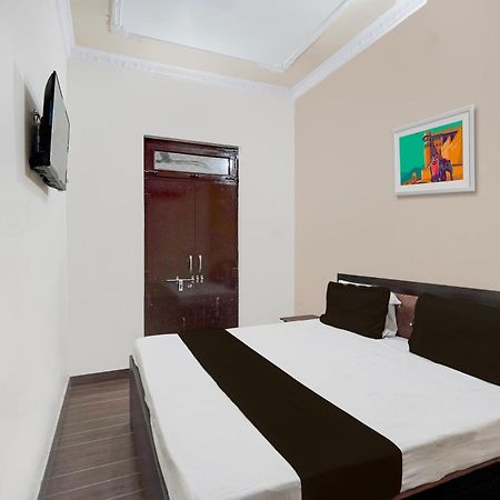 Oyo Hotel Maharaja Palace 메루트 외부 사진