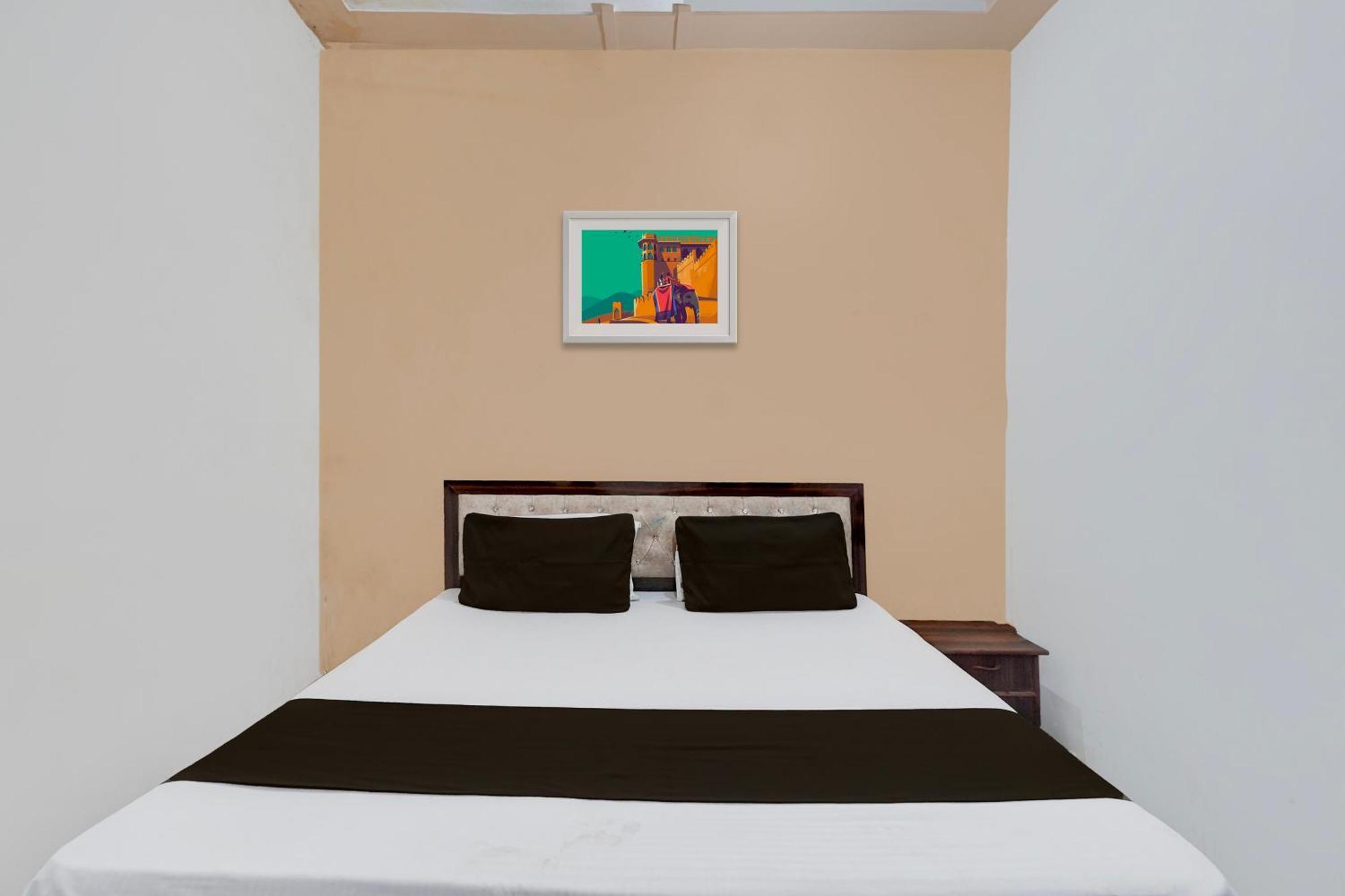 Oyo Hotel Maharaja Palace 메루트 외부 사진